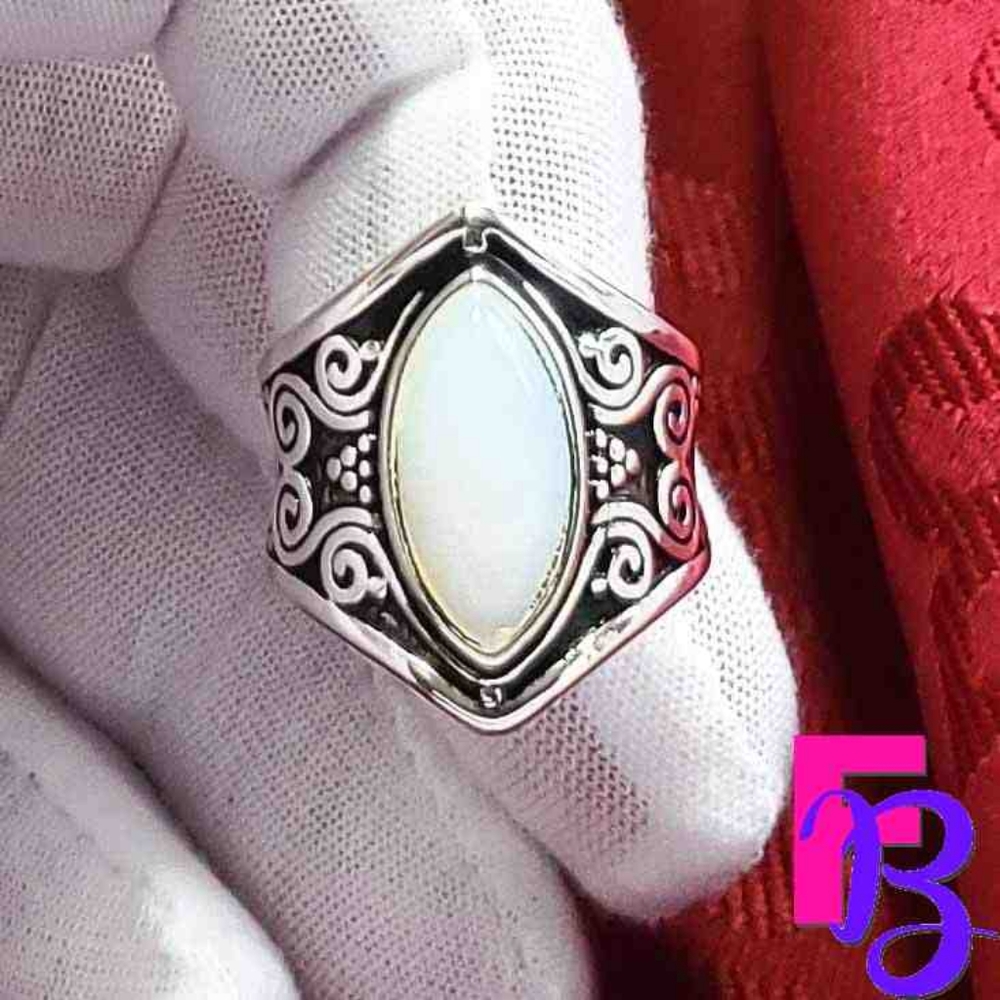 *NEW!* Classic Boho Moonstone Ring - Picture 5 of 8